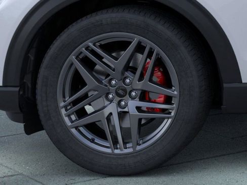 New 2026 Ford Explorer ST-Line w/ ST-Line Street Pack image 19