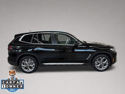 Used 2024 BMW X3 xDrive30i w/ Premium Package AWD/4WD image 3