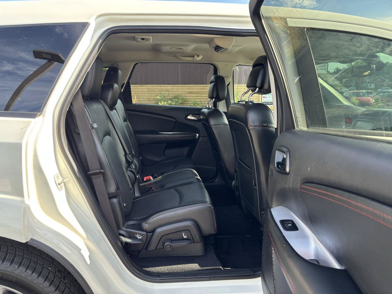 Used 2018 Dodge Journey GT AWD/4WD image 40