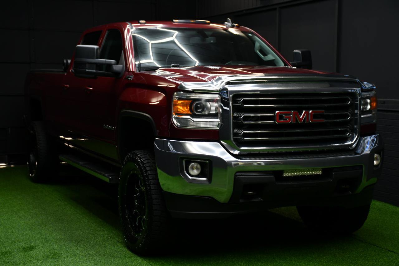 Used 2015 GMC Sierra 2500 SLE AWD/4WD image 12