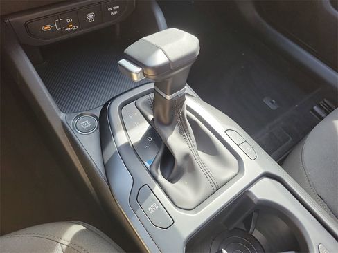 New 2026 Kia K4 LXS image 34