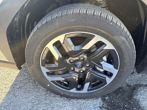 New 2025 Subaru Forester Limited image 10