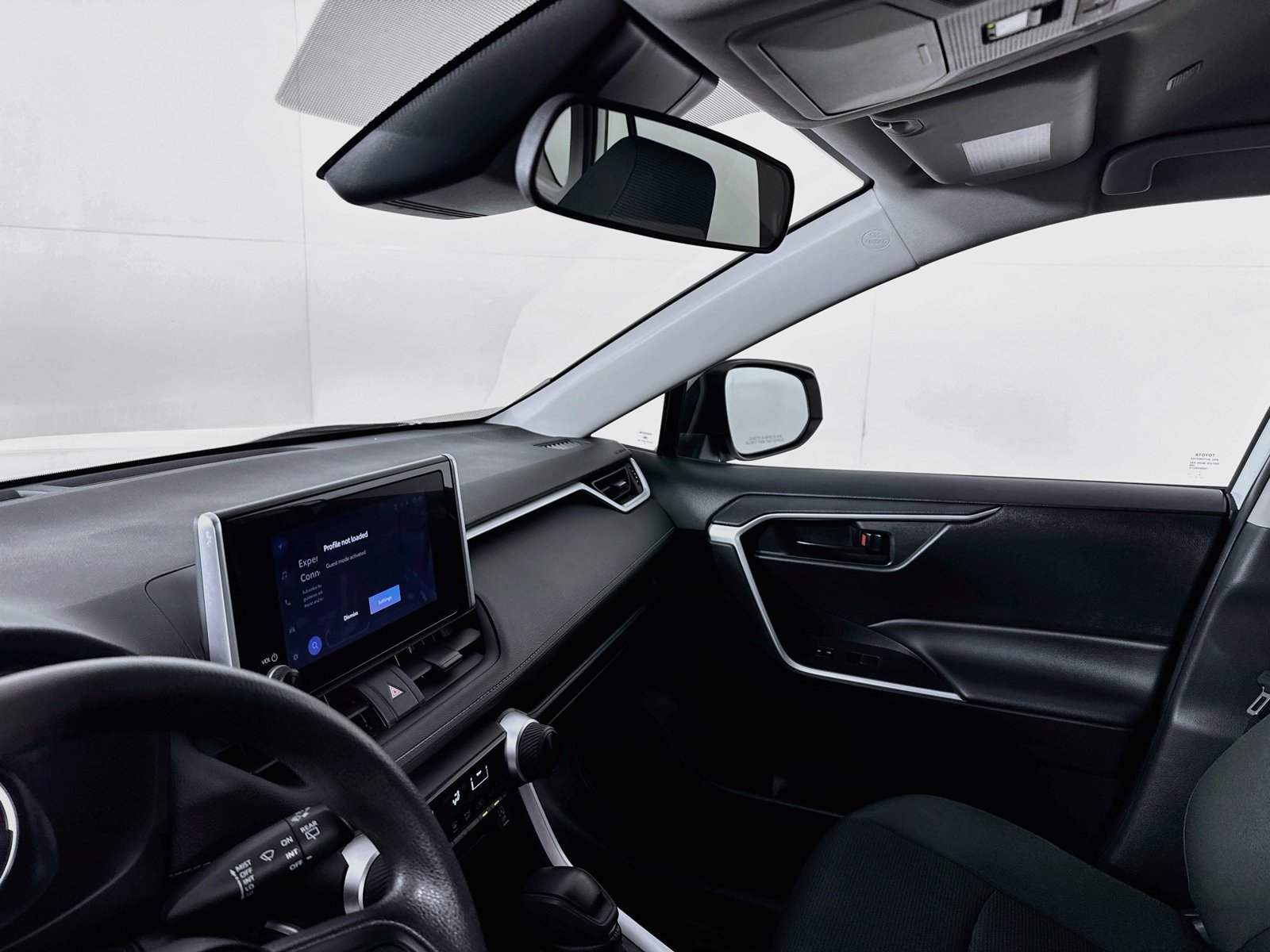 Certified 2023 Toyota RAV4 LE AWD/4WD image 8