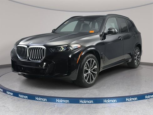 New 2026 BMW X5 xDrive40i w/ M Sport Package image 1