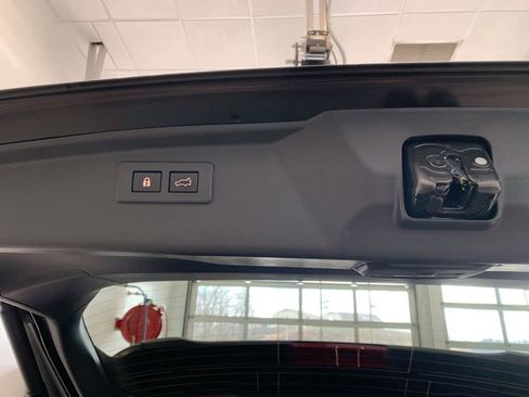 Certified 2022 Subaru Outback Wilderness image 17