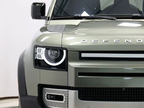 Used 2022 Land Rover Defender 110 SE image 87
