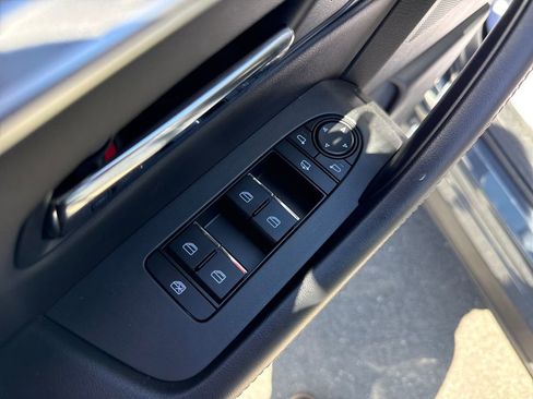 Certified 2026 MAZDA CX-70 3.3 Turbo w/ Premium Package AWD/4WD image 19