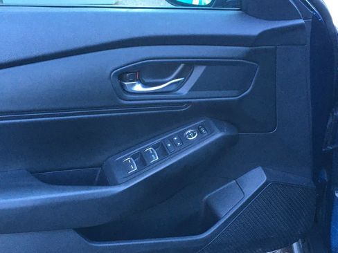 Used 2023 Honda Accord EX image 18