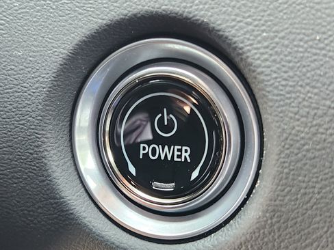 New 2025 Cadillac Lyriq Sport image 30