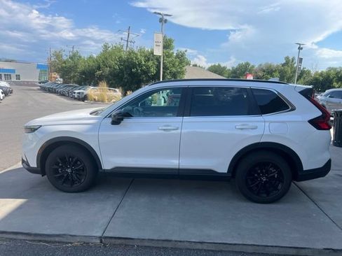 Used 2024 Honda CR-V Sport-L image 3