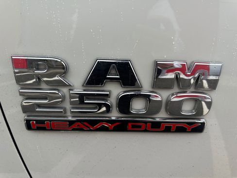 Used 2018 RAM 2500 Limited image 29
