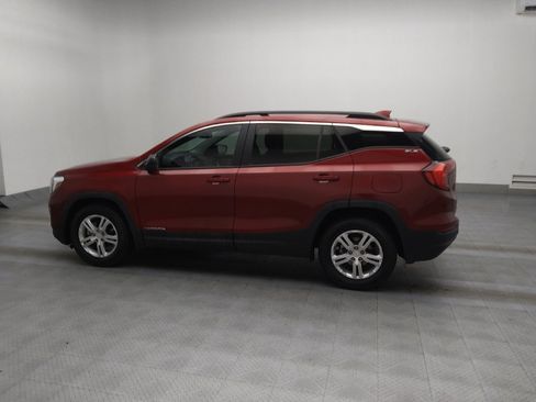 Used 2019 GMC Terrain SLE w/ Driver Convenience Package FWD image 3