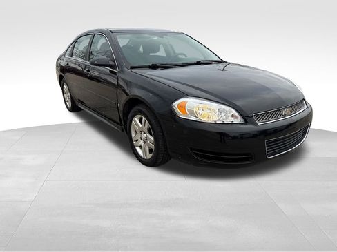 Used 2012 Chevrolet Impala LT w/ LT Sunroof Package image 8