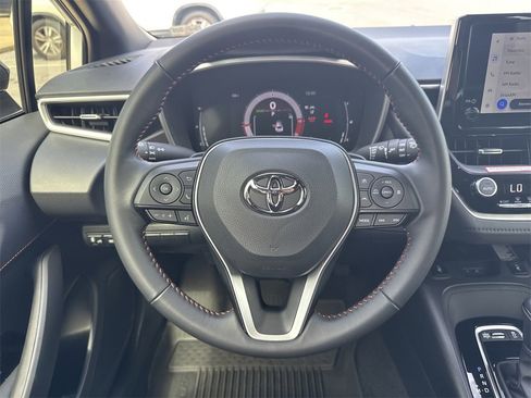 Used 2026 Toyota Corolla SE image 13