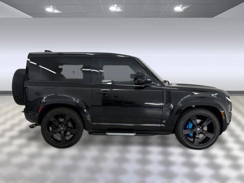Used 2022 Land Rover Defender 90 V8 AWD/4WD image 8
