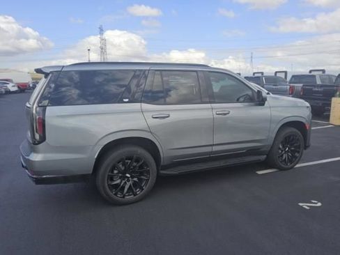 Used 2024 Cadillac Escalade Sport Platinum w/ LPO, ONYX Package AWD/4WD image 10