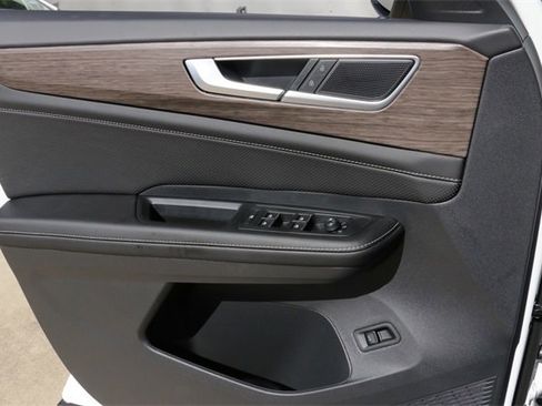 New 2026 Volkswagen Atlas SEL image 16