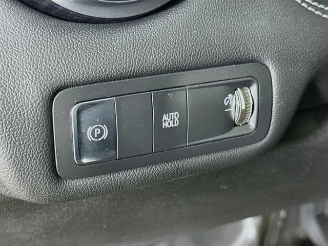 New 2025 Chevrolet Blazer EV AWD Police w/ Remote Keyless Entry Package image 15