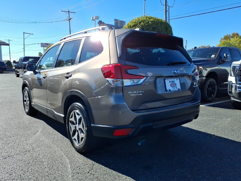 Certified 2022 Subaru Forester Premium AWD/4WD image 24
