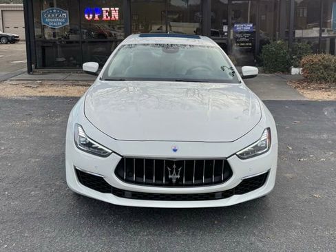 Used 2018 Maserati Ghibli S GranLusso image 3