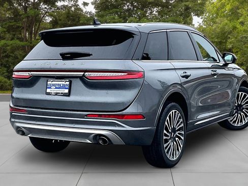 Used 2022 Lincoln Corsair Reserve w/ Sport Package image 5