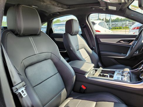 New 2024 Jaguar XF R-Dynamic SE image 10