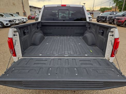 Used 2017 Ford F150 Lariat RWD image 12