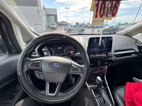 Used 2021 Ford EcoSport Titanium AWD/4WD image 22