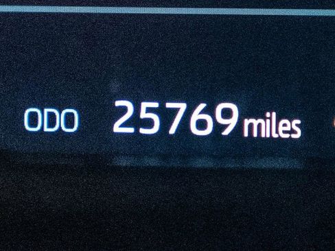 Used 2025 Toyota Sequoia SR5 image 18