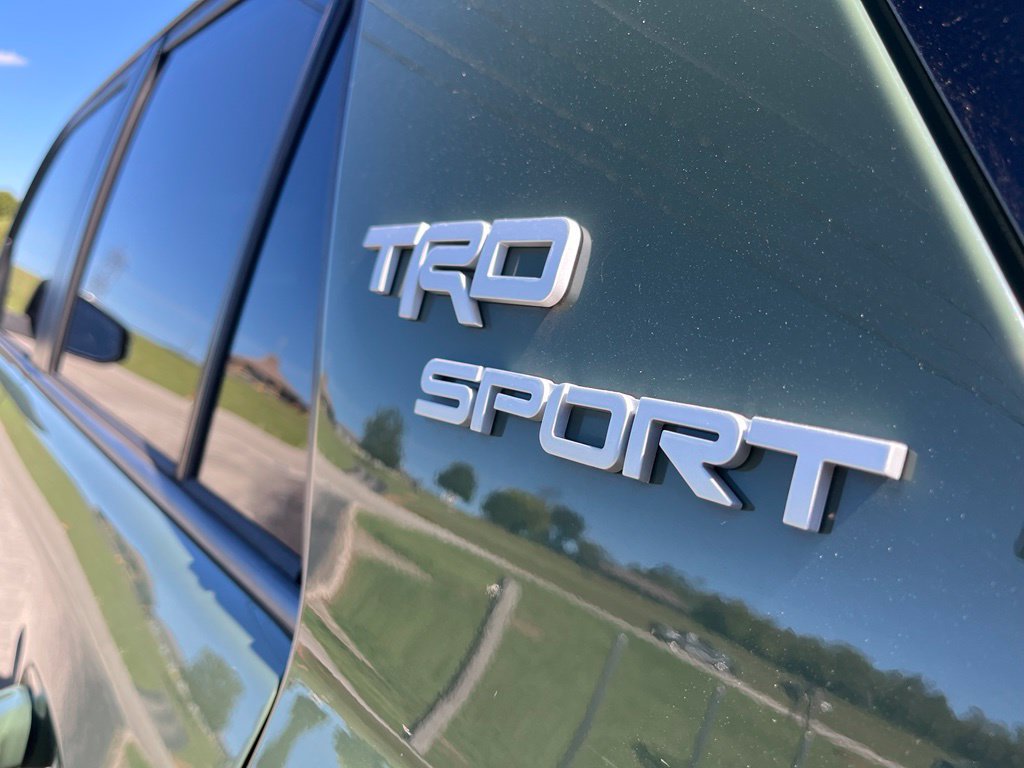 Used 2022 Toyota 4Runner TRD Sport w/ Technology Package AWD/4WD image 7