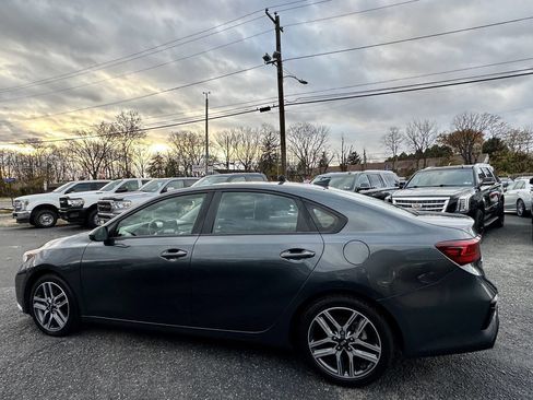 Used 2019 Kia Forte S w/ S Premium Package image 4
