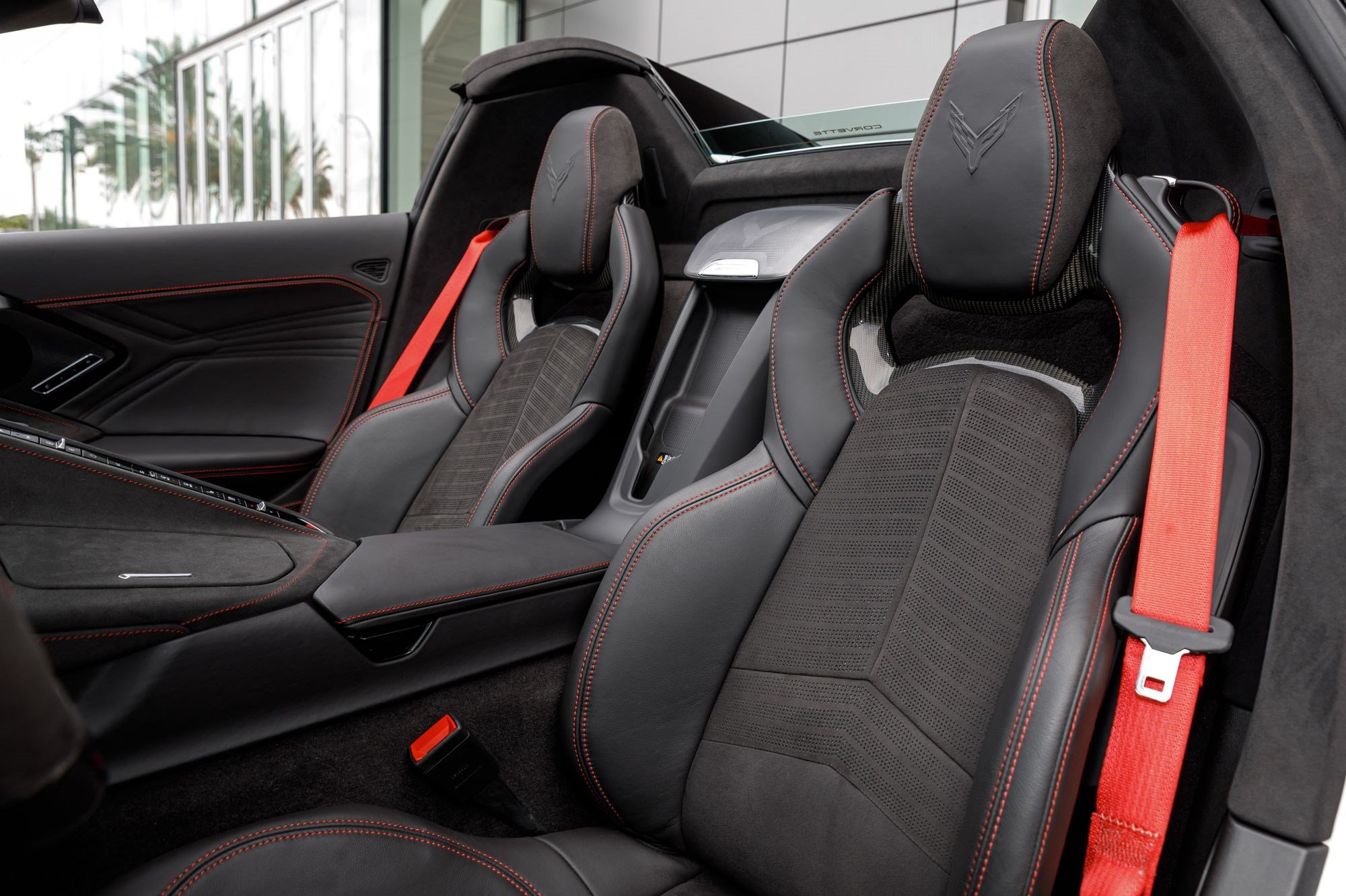 Used 2024 Chevrolet Corvette Z06 w/ Stealth Interior Trim Package RWD image 10