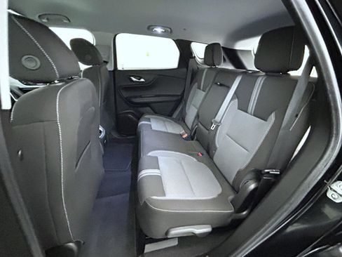 Used 2025 Chevrolet Blazer LT image 19