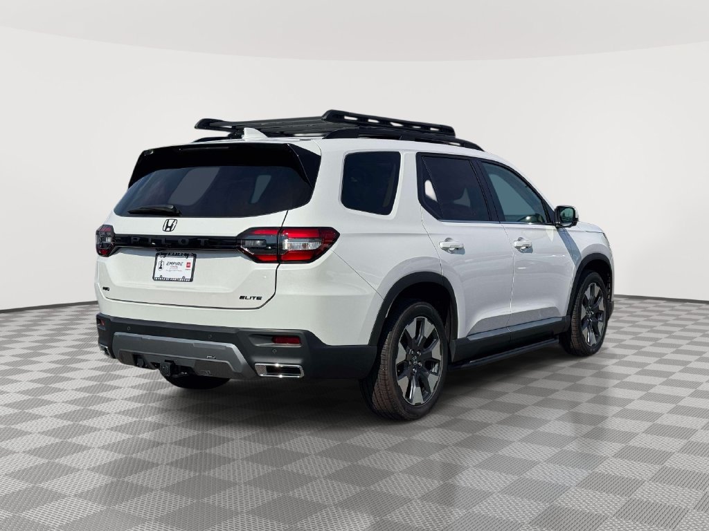 Used 2026 Honda Pilot Elite image 7