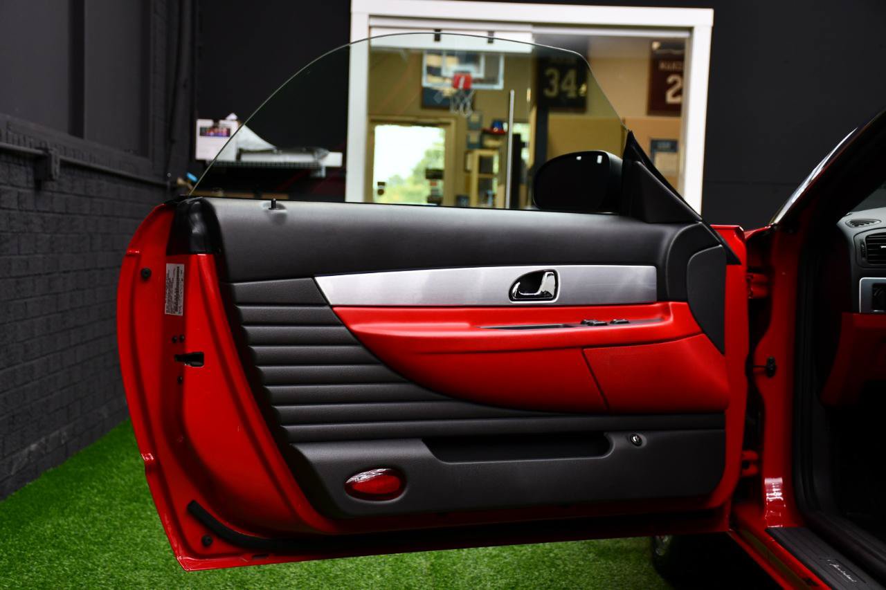 Used 2002 Ford Thunderbird RWD image 16
