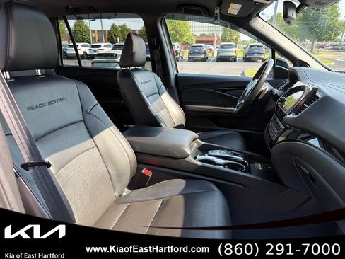 Used 2024 Honda Passport Black Edition image 11