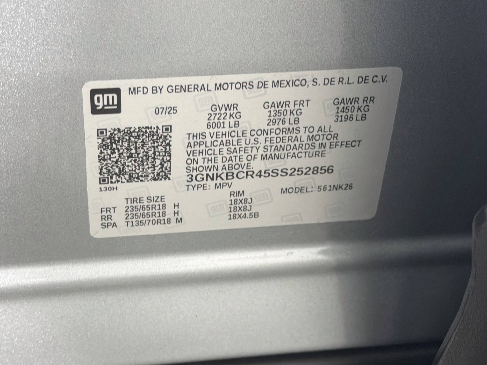 Used 2025 Chevrolet Blazer LT FWD image 12