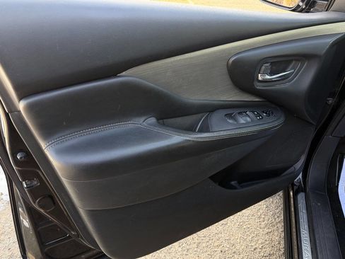 Used 2016 Nissan Murano S image 30