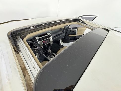 Used 2013 Toyota 4Runner Limited AWD/4WD image 28