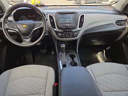 Used 2018 Chevrolet Equinox LS AWD/4WD image 23