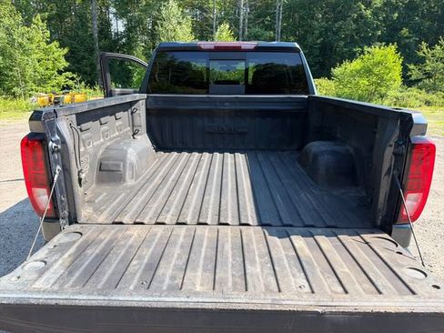 Used 2020 GMC Sierra 1500 Elevation w/ Elevation Value Package AWD/4WD image 24