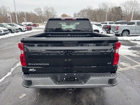 Used 2022 Chevrolet Silverado 1500 LT image 4