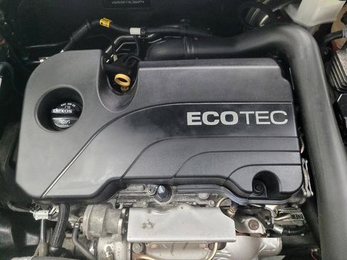 Used 2019 Chevrolet Equinox LT FWD image 30