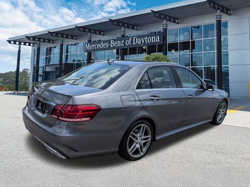 Certified 2016 Mercedes-Benz E 350 Sedan image 4