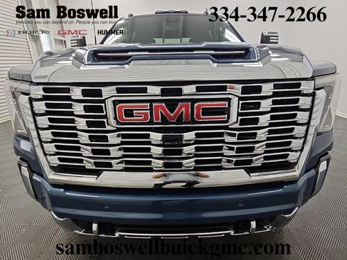 New 2026 GMC Sierra 2500 Denali w/ Denali Reserve Package AWD/4WD image 3