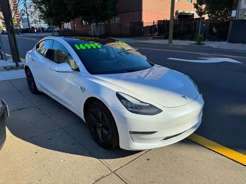 Used 2020 Tesla Model 3 Long Range image 7