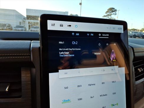 Used 2022 Ford Expedition Max Limited image 14