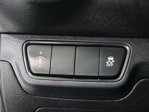 Used 2024 Kia Forte LXS FWD image 20