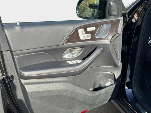 Certified 2020 Mercedes-Benz GLE 450 4MATIC image 17