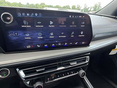 New 2026 Chevrolet Traverse LT FWD image 26